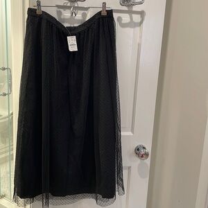 NWT Jcrew black Swiss dot skirt. Size large.